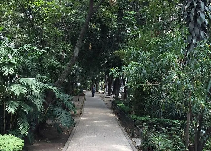 Condesa Amsterdam 304 Inviting 1 Bed, 1 Bath Located On Picturesque Amsterdam Avenue Holiday home